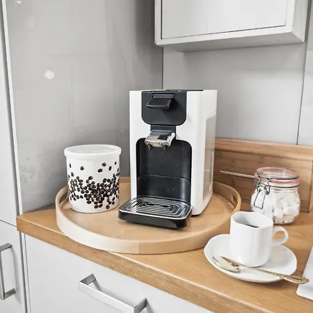 Apartman Stern12 Luna Terrasse Kueche Wlan Barrierefrei Parken Hetzerath